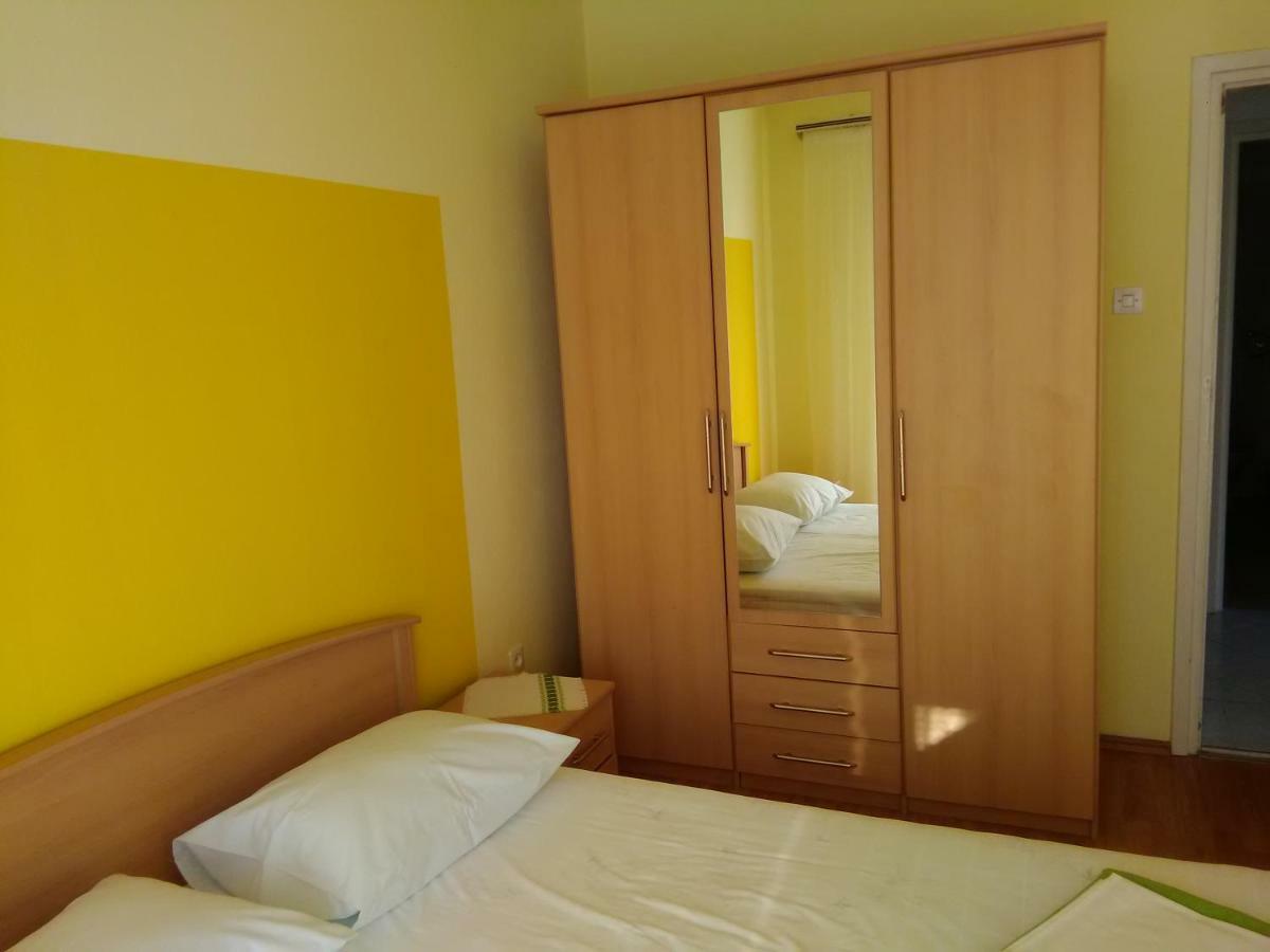 Apartments Mare Croatia セニ エクステリア 写真